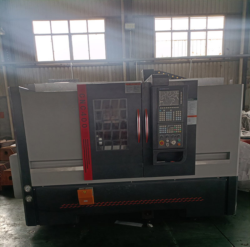 The method for CNC lathe manufacturers to solve the eddy current problem caused by enclosed busbars